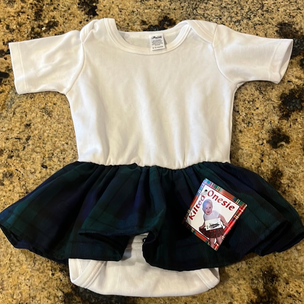 Tartan tots kilted onesie size 6-12 months baby